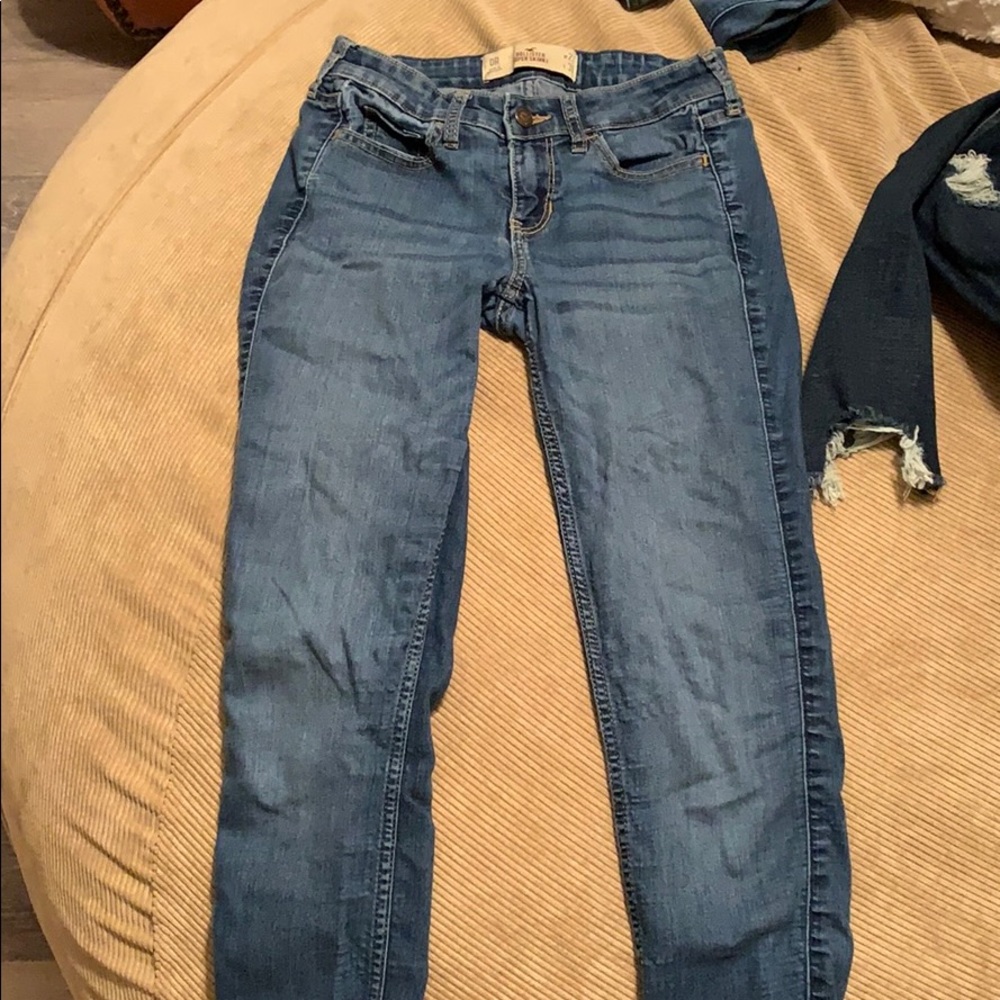 Hollister jeans - Picture 1 of 2